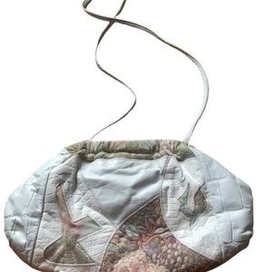 Vintage leather handbag